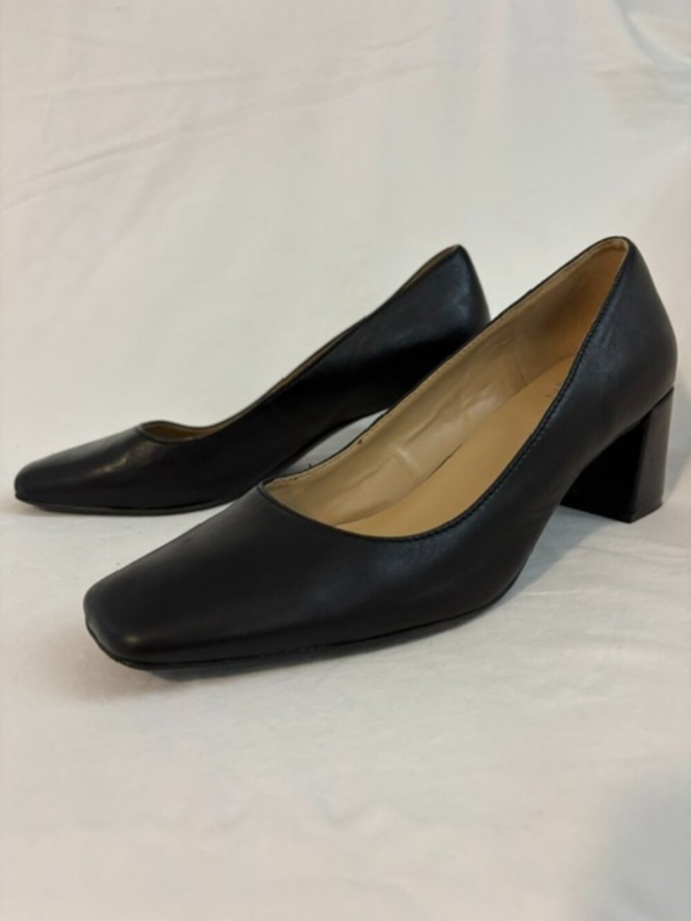 Naturalizer Karina Black Leather Square Toe Block Heel Pump Women's Size 9M
